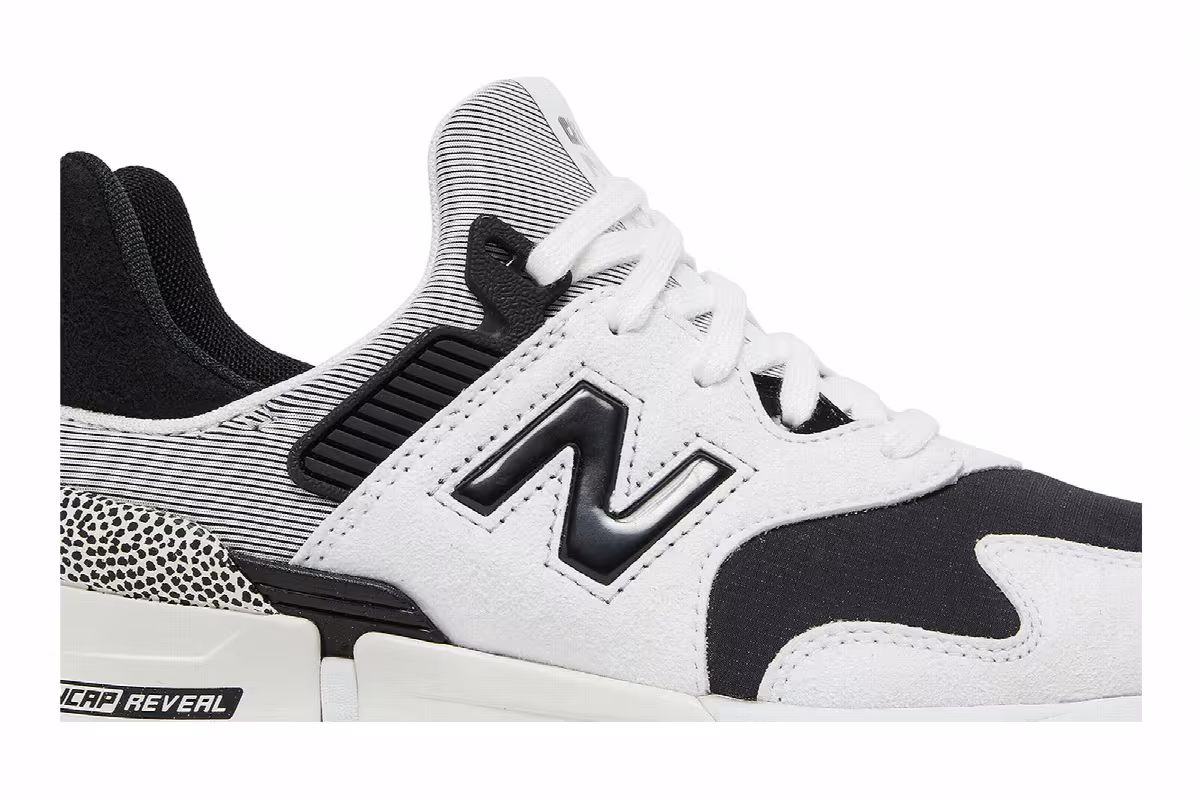 New Balance Women's 997 Sport White Black, view 3