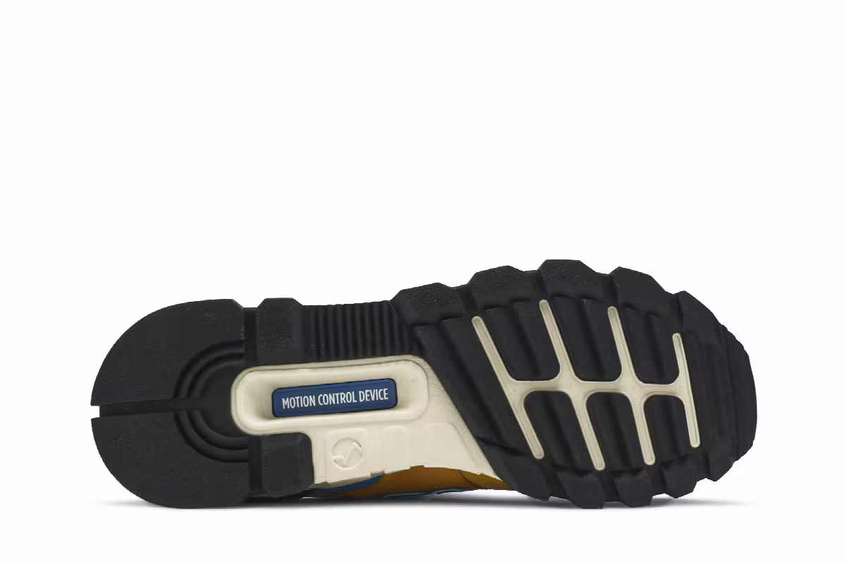 New Balance 997S Varsity Gold Black, view 5