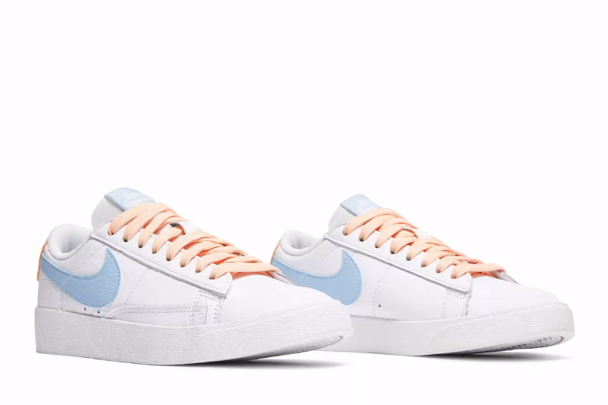 Nike Women's Blazer Low LE Psychic Blue, view 9