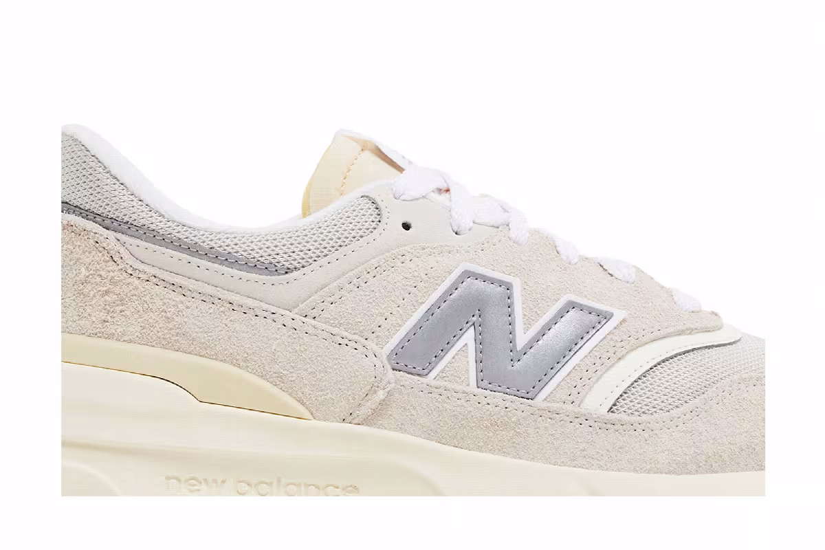 New Balance 997R Moonbeam, view 3