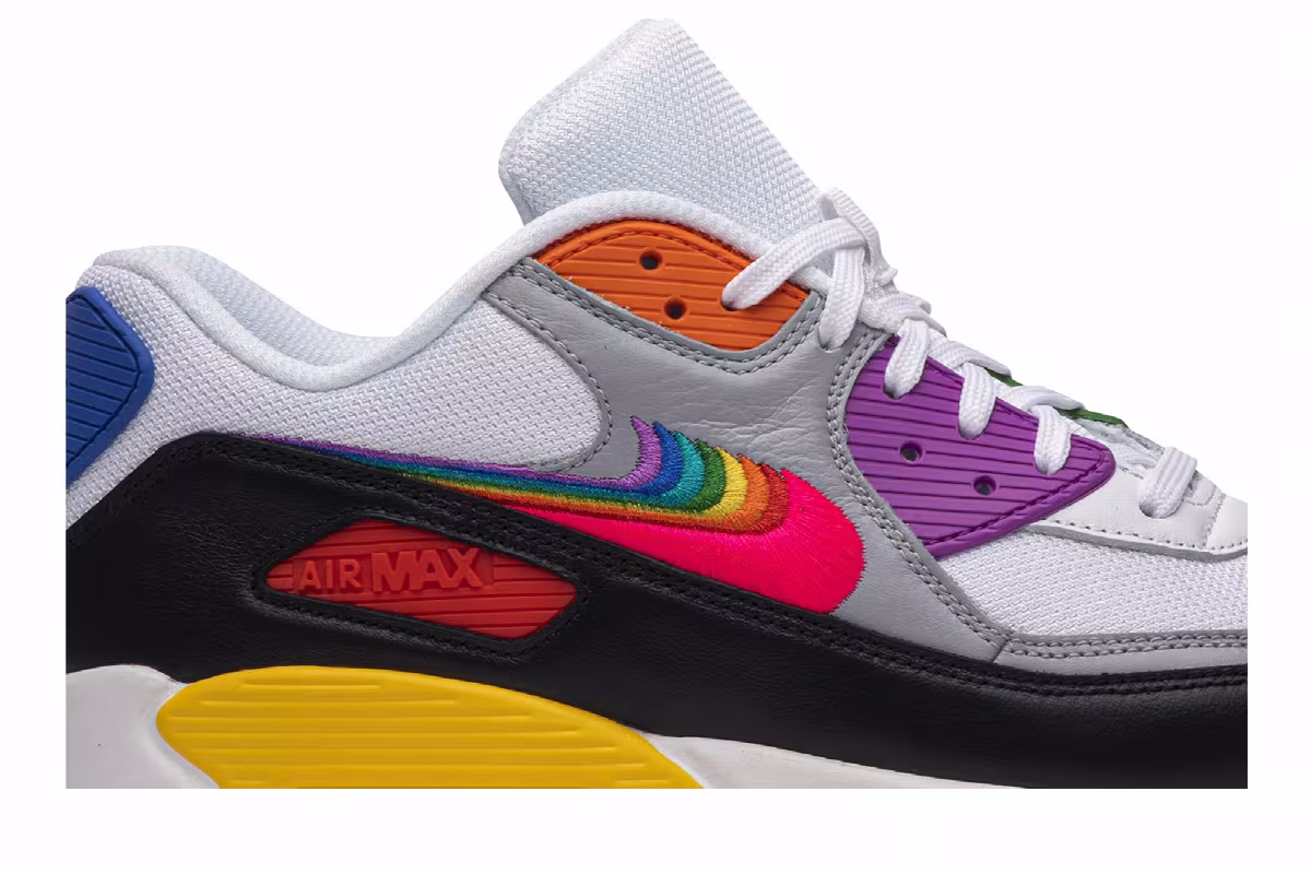 Nike Air Max 90 Be True, view 3