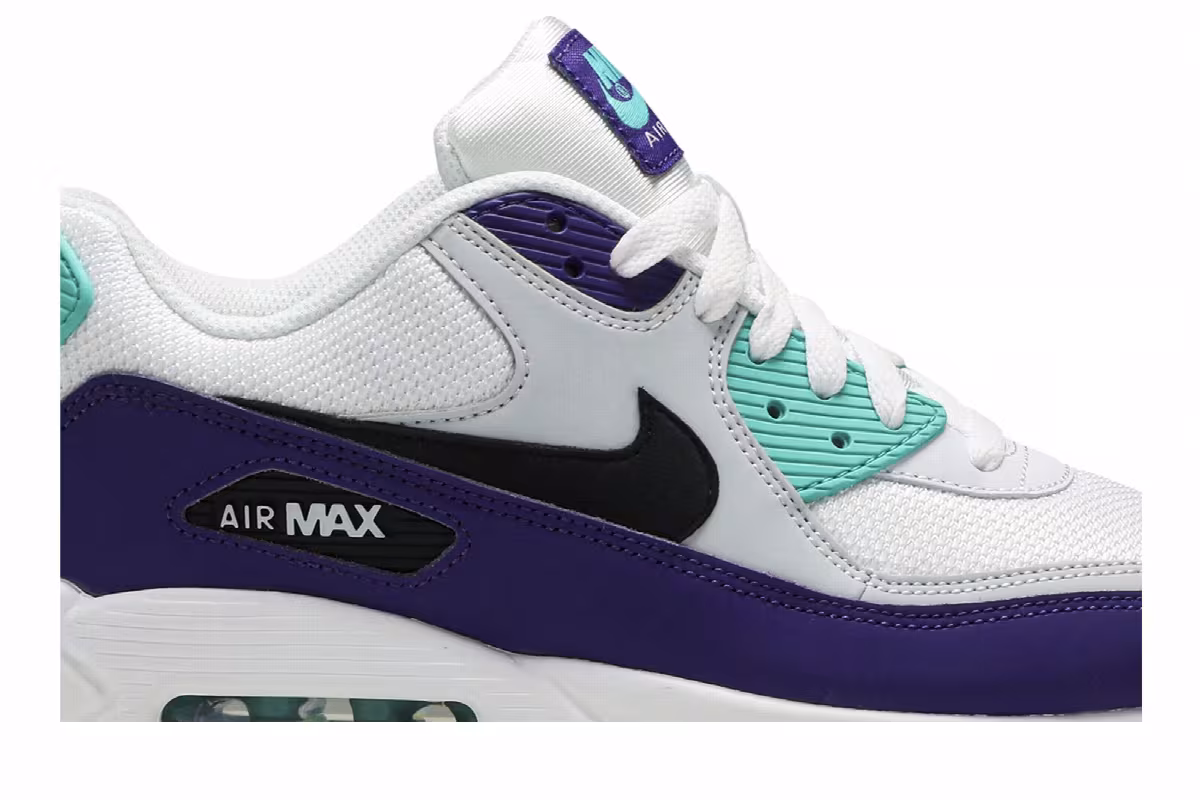 Nike Air Max 90 Essential Hyper Jade, view 3