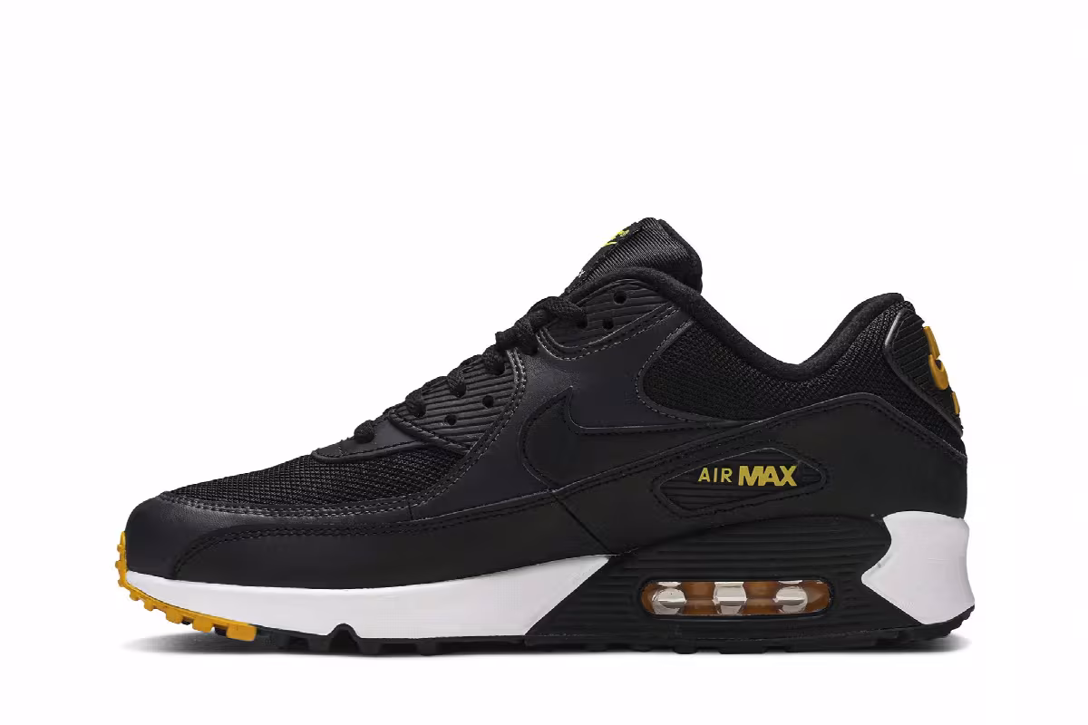 Nike Air Max 90 Reverse Taxi, view 4