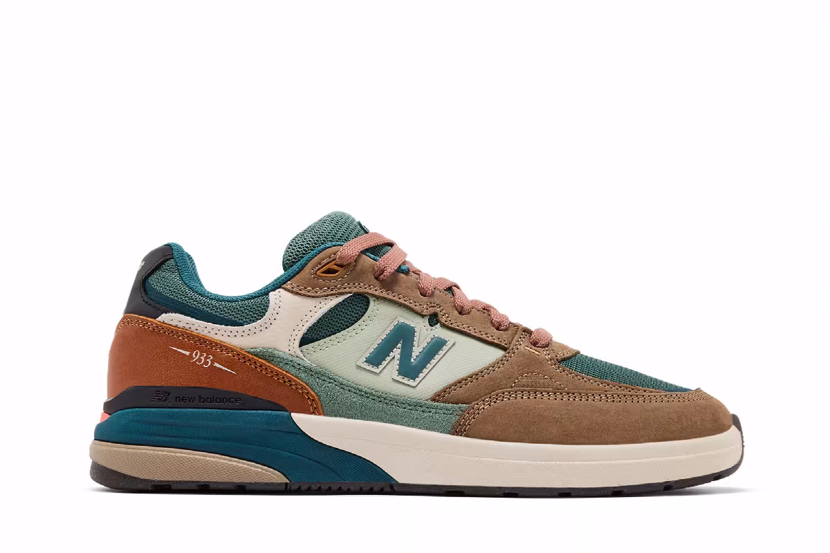 Andrew Reynolds x New Balance Numeric 933 Mushroom New Spruce, view 2