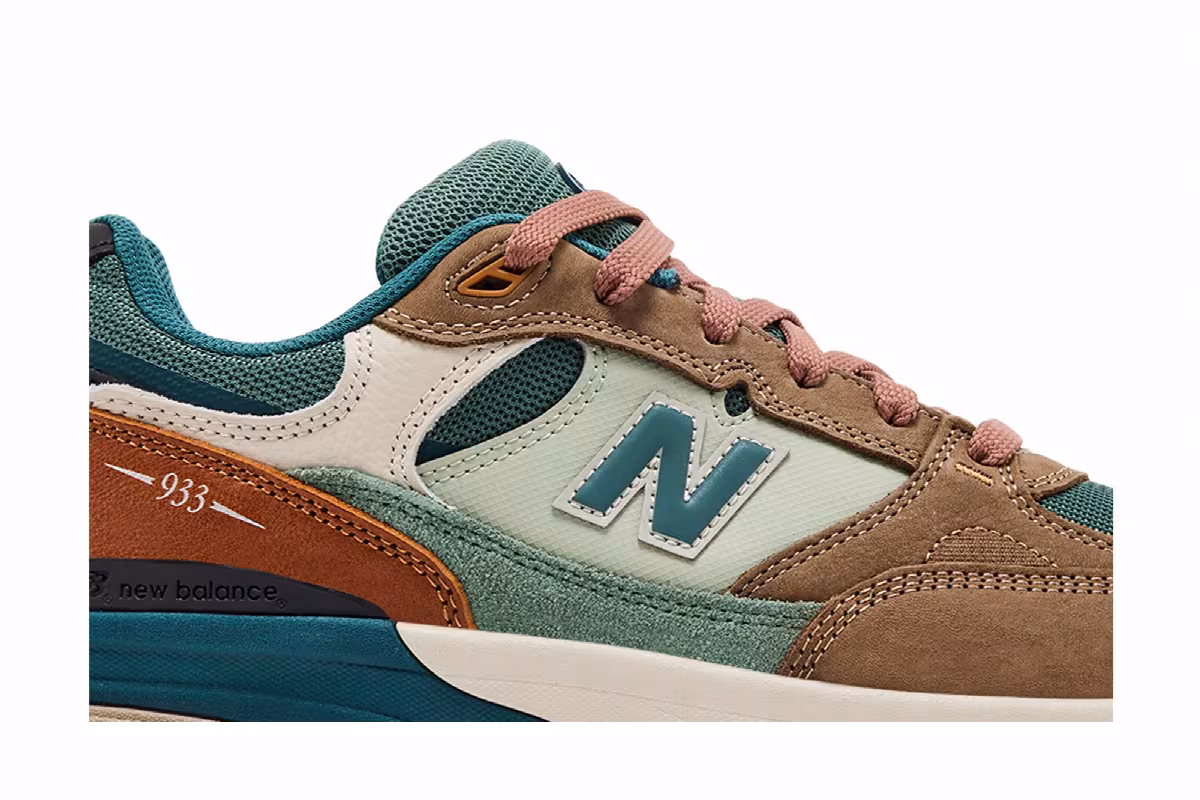 Andrew Reynolds x New Balance Numeric 933 Mushroom New Spruce, view 3
