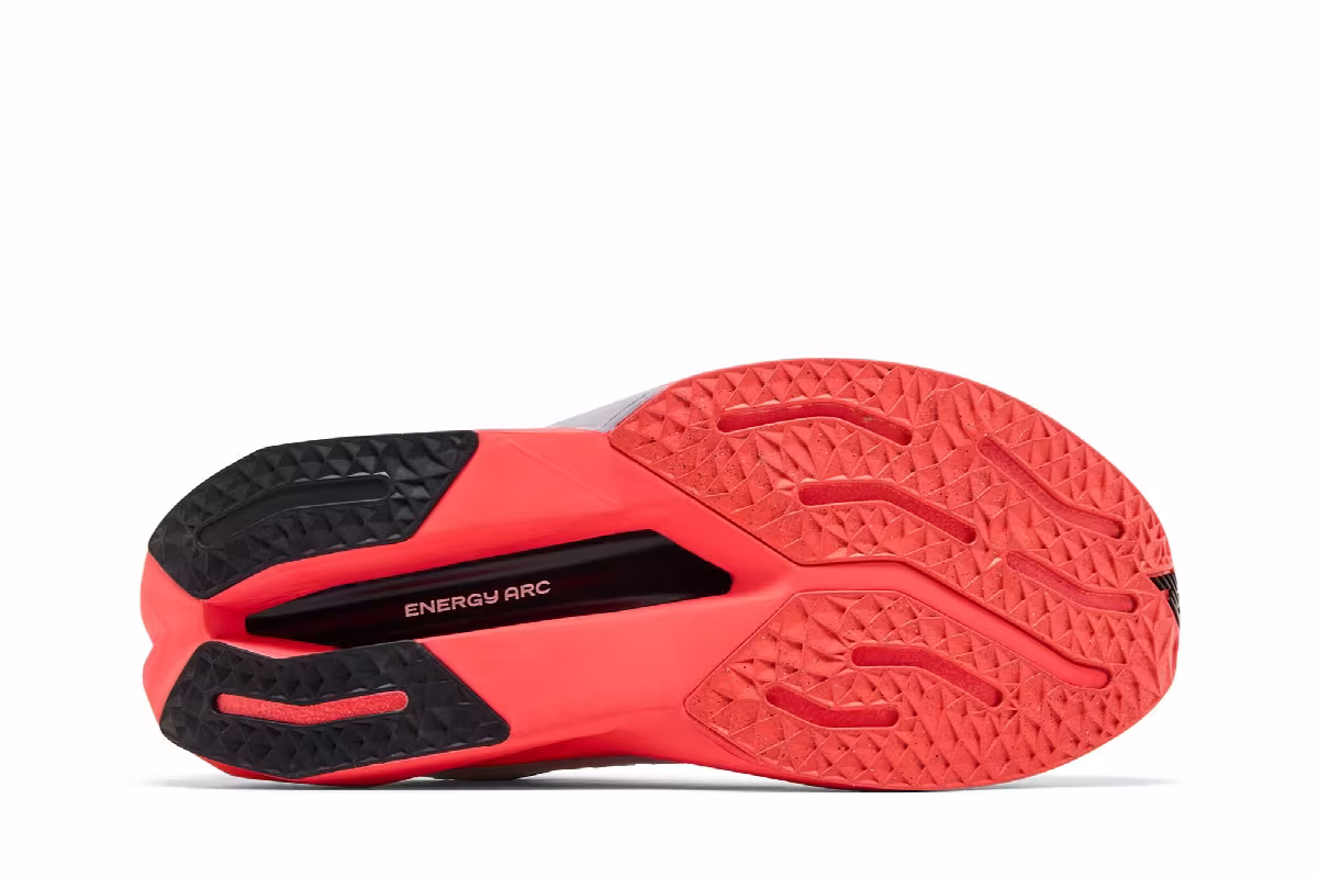 New Balance Fuelcell SuperComp Trainer v3 White Coral, view 5