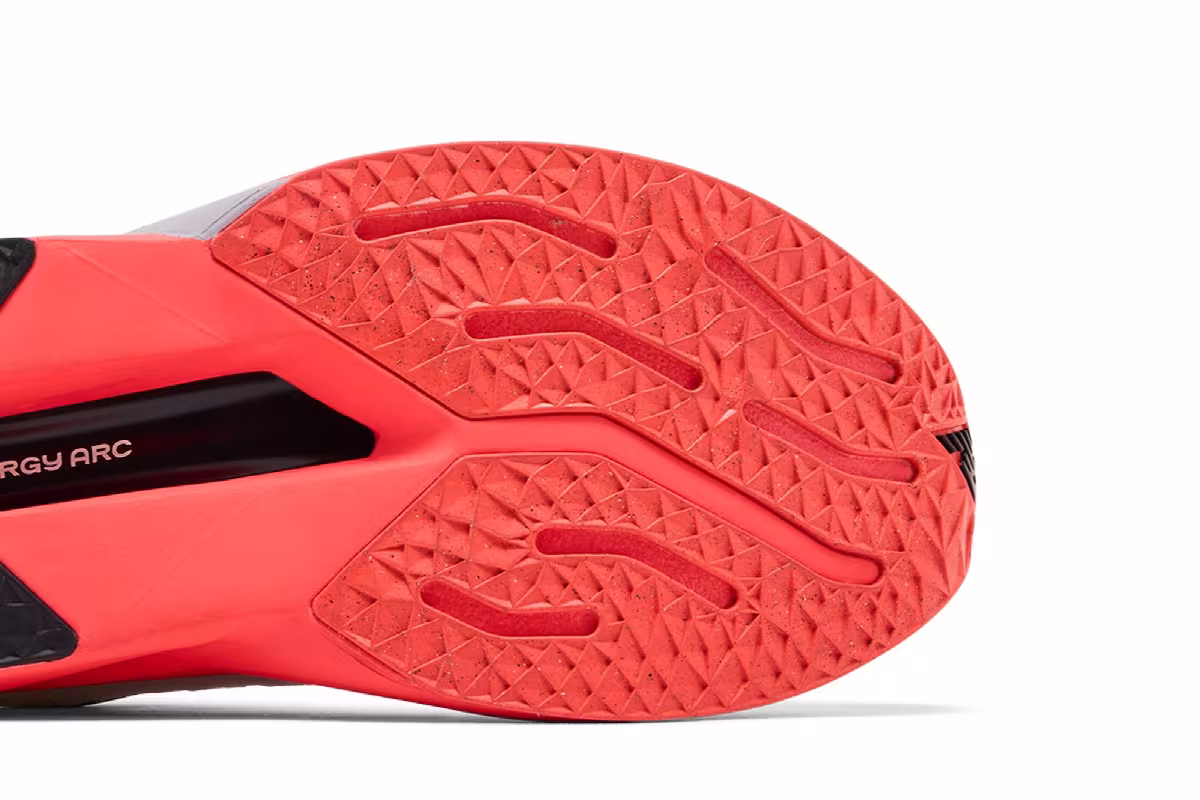 New Balance Fuelcell SuperComp Trainer v3 White Coral, view 6