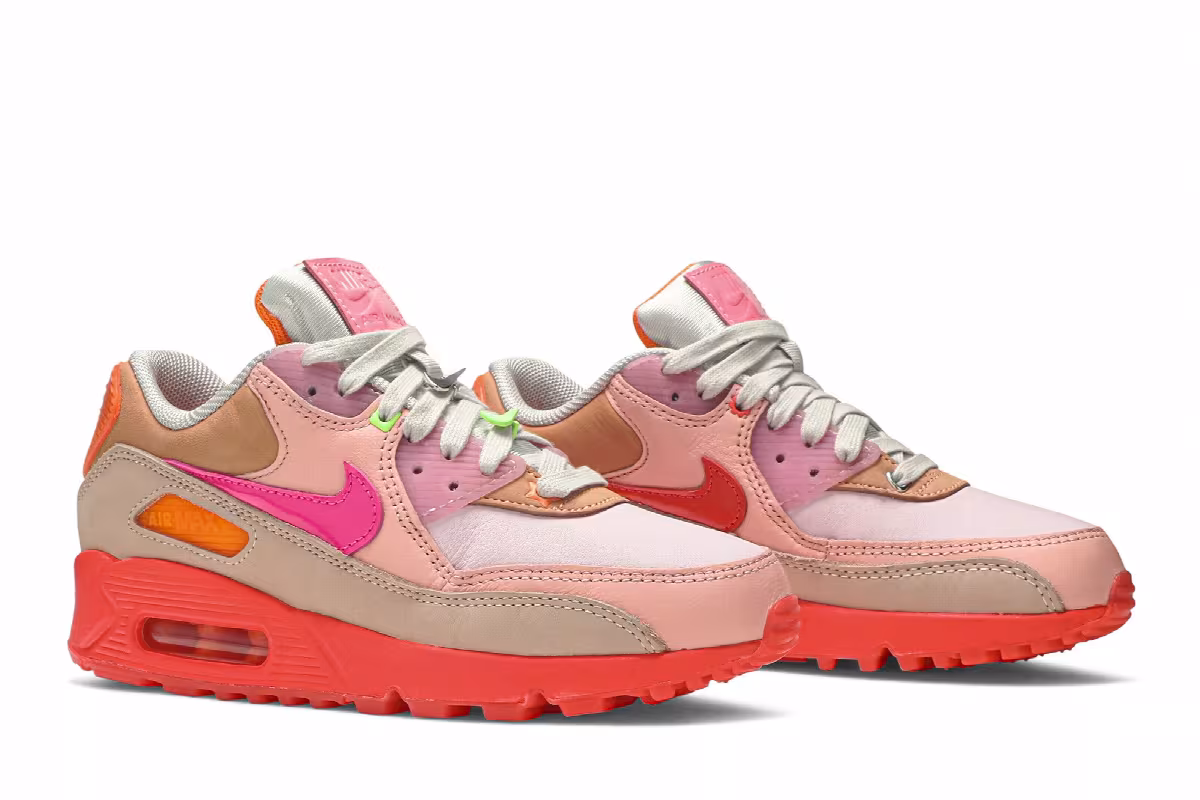 Nike Women's Air Max 90 Platinum Crimson, view 9