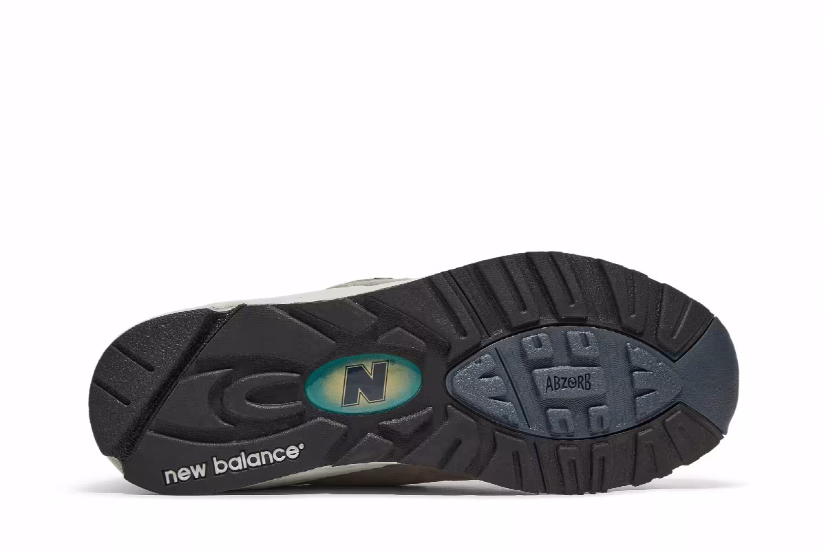 New Balance 990v2 Made in USA Grey, view 5