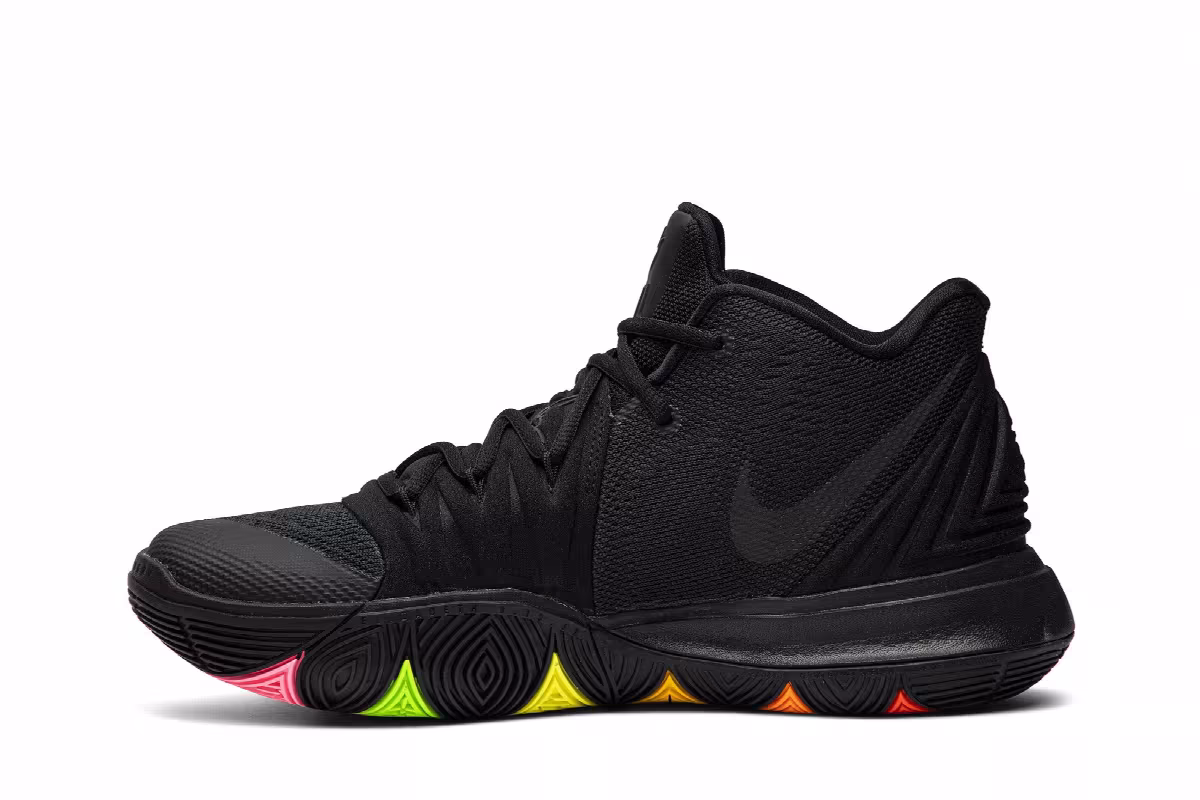 Nike Kyrie 5 Neon Sole, view 4