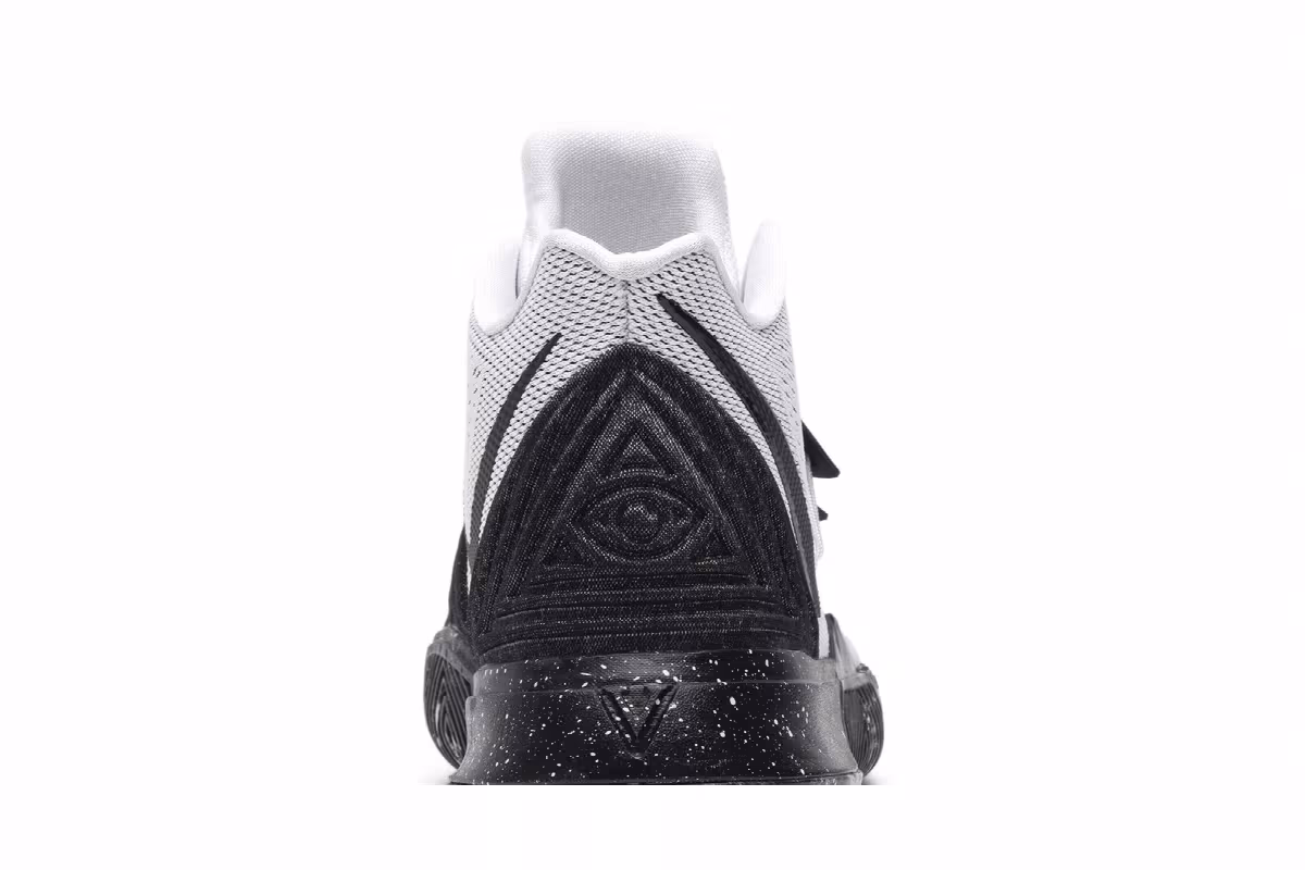 Nike Kyrie 5 Oreo, view 8