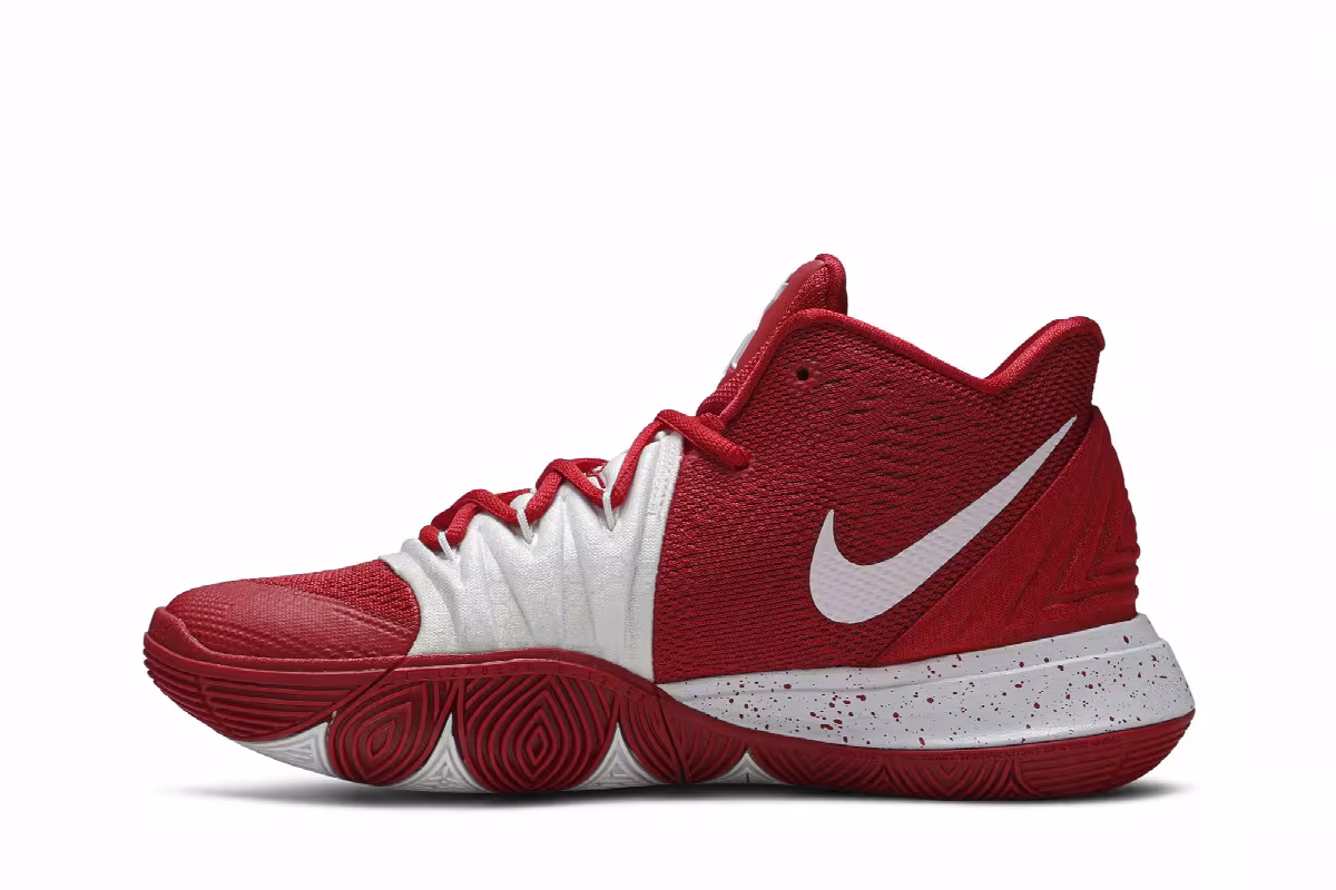 Nike Kyrie 5 TB University Red, view 4