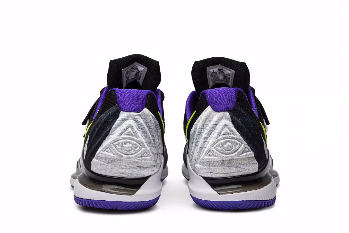 NikeCourt Air Zoom Vapor x Kyrie 5 NYC, view 7