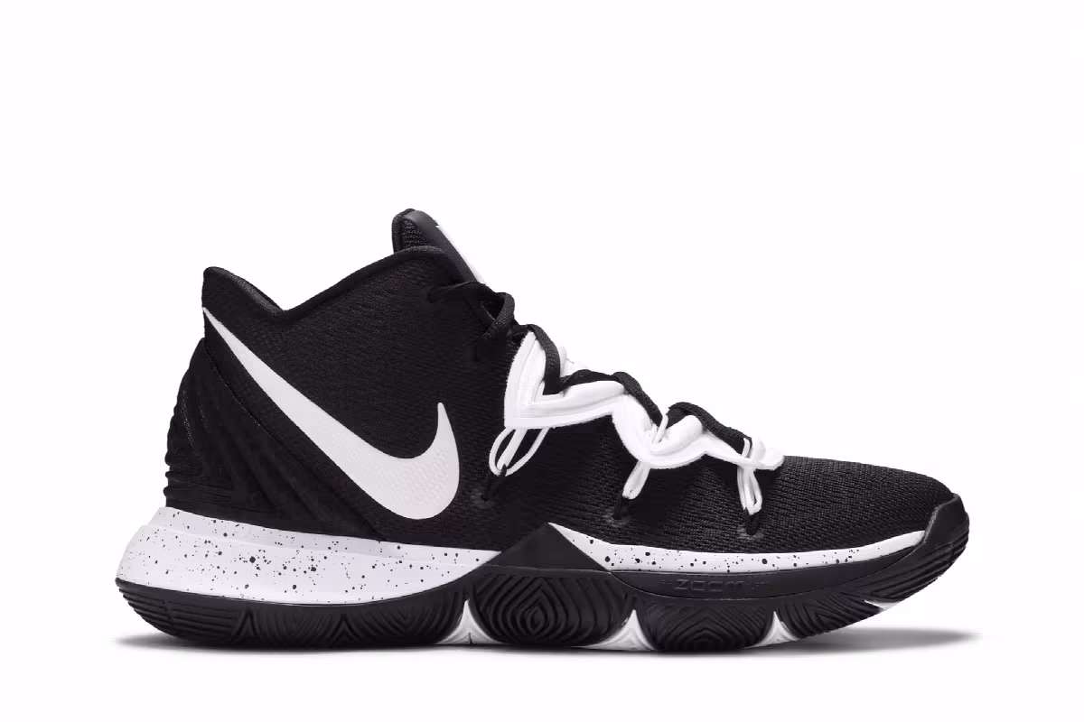 Nike Kyrie 5 TB Black, view 2