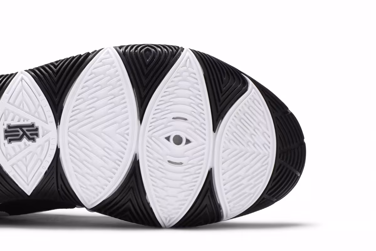 Nike Kyrie 5 TB Black, view 6