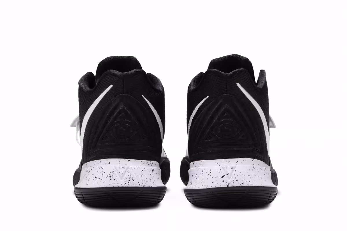 Nike Kyrie 5 TB Black, view 7