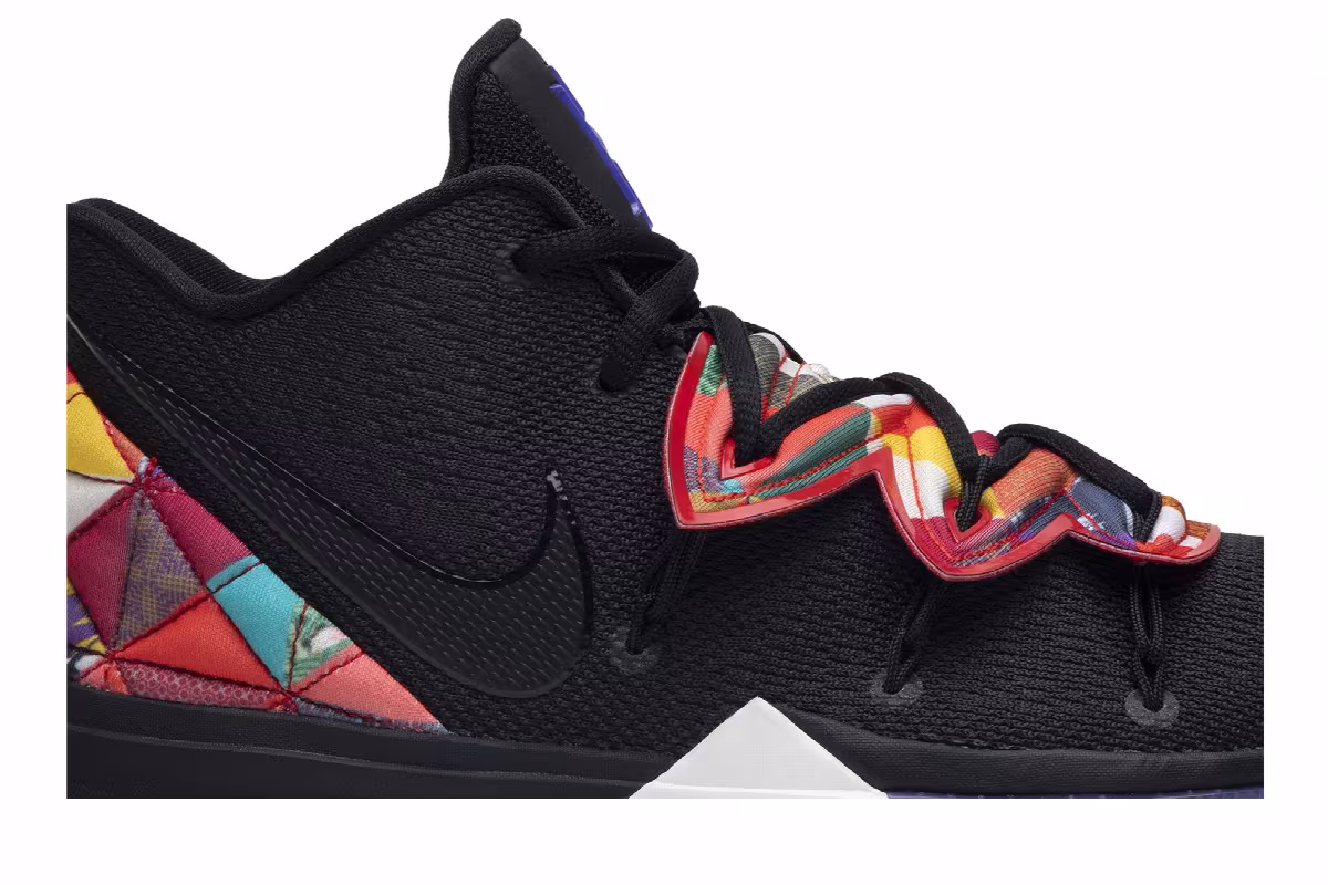 Nike Kyrie 5 EP Chinese New Year, view 3