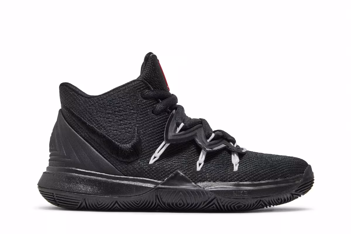 Nike Kyrie 5 GS Black White University Red, view 2