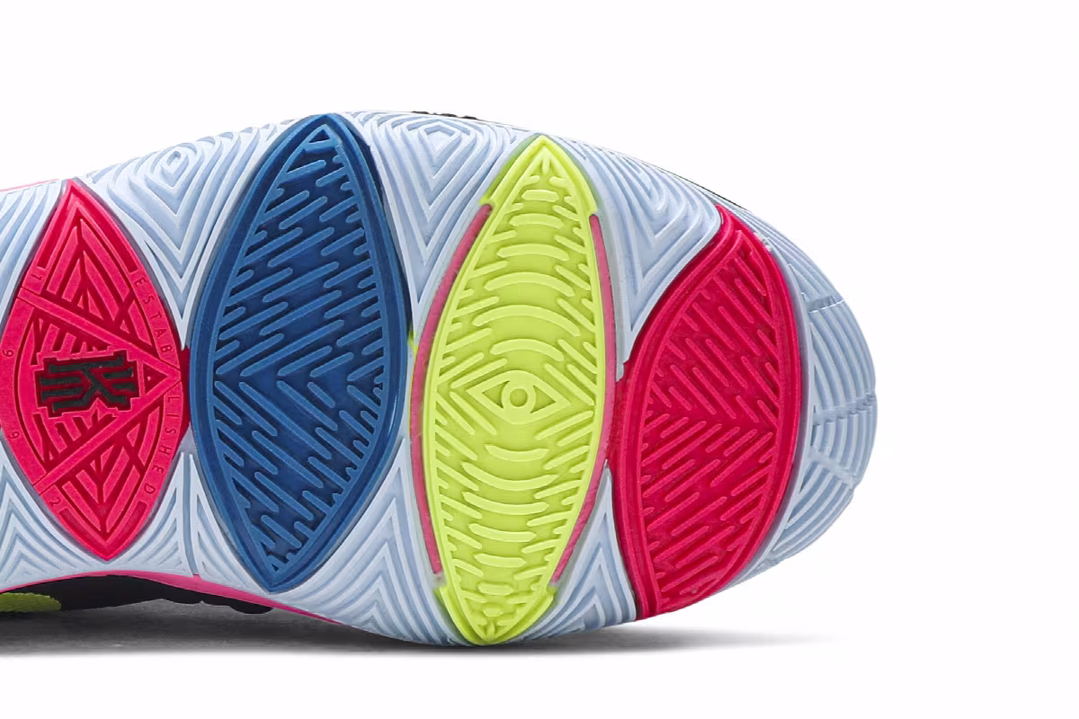 Nike Kyrie 5 GS Just Do It, view 6