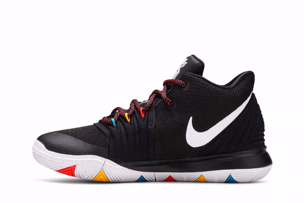 Nike Kyrie 5 GS Friends, view 4