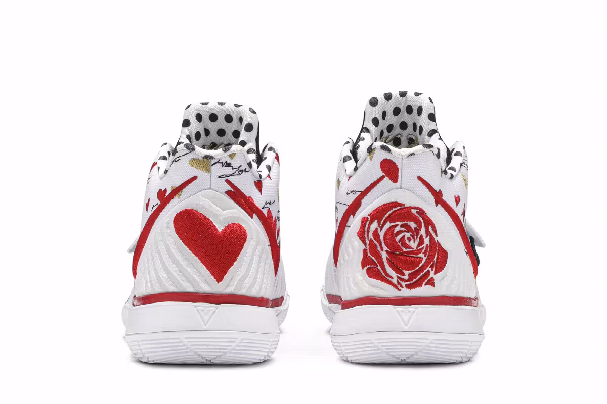 Nike SneakerRoom x Kyrie 5 GS I Love You Mom, view 7