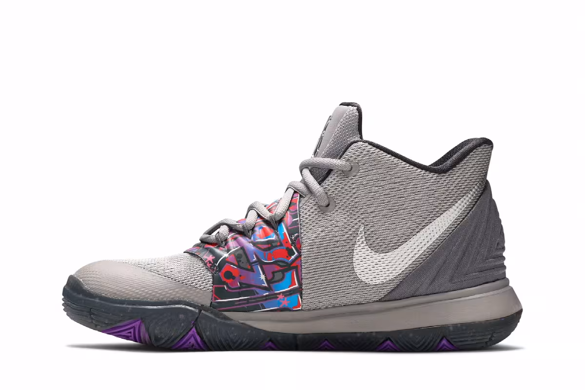 Nike Kyrie 5 BG Graffiti, view 4