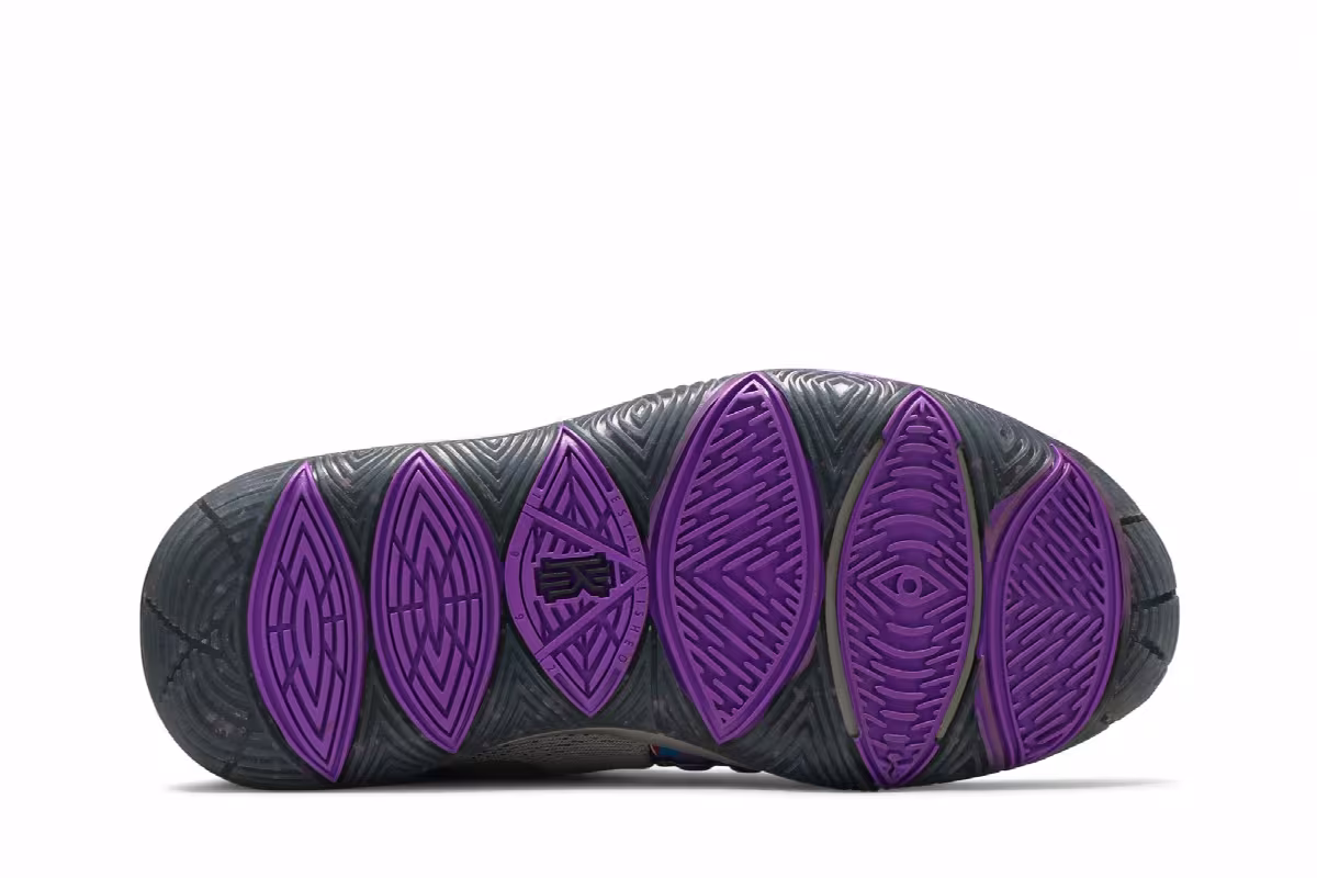 Nike Kyrie 5 BG Graffiti, view 5
