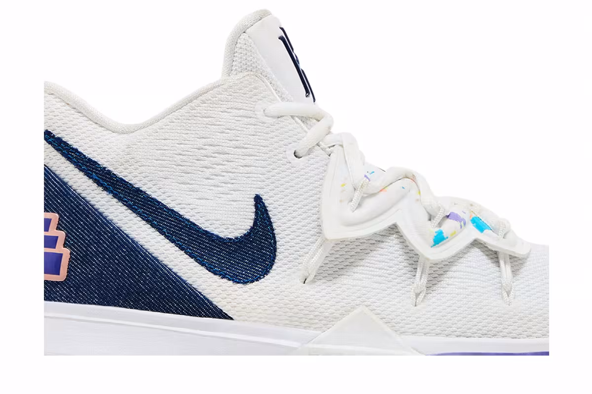 Kyrie 5 GS Have A Nike Day, view 3