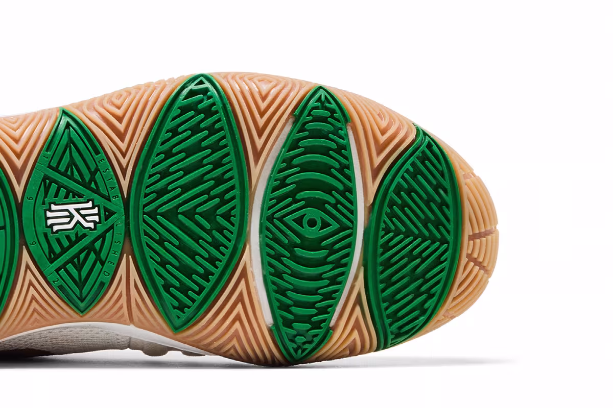 Nike Kyrie 5 GS Irish, view 6