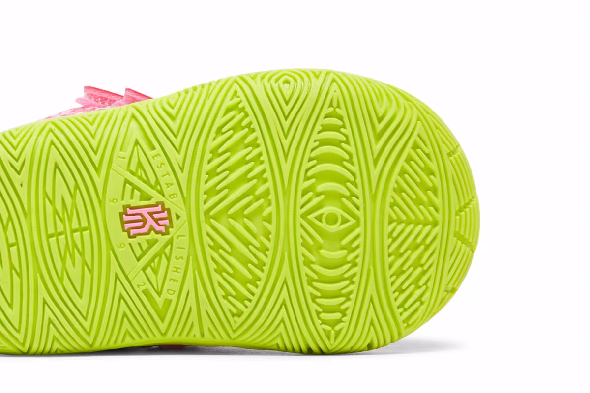 SpongeBob SquarePants x Nike Kyrie 5 TD Patrick, view 6