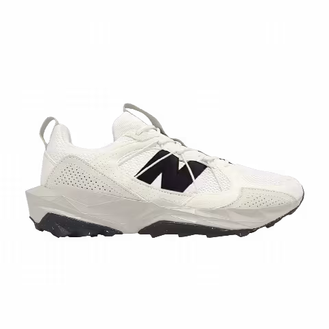 New Balance Tektrel 2E Wide 'Sea Salt Timber Wolf Black'