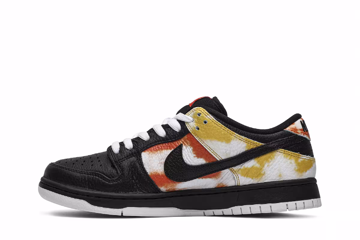 Nike Dunk SB Low Tie-Dye Raygun - Black, view 4
