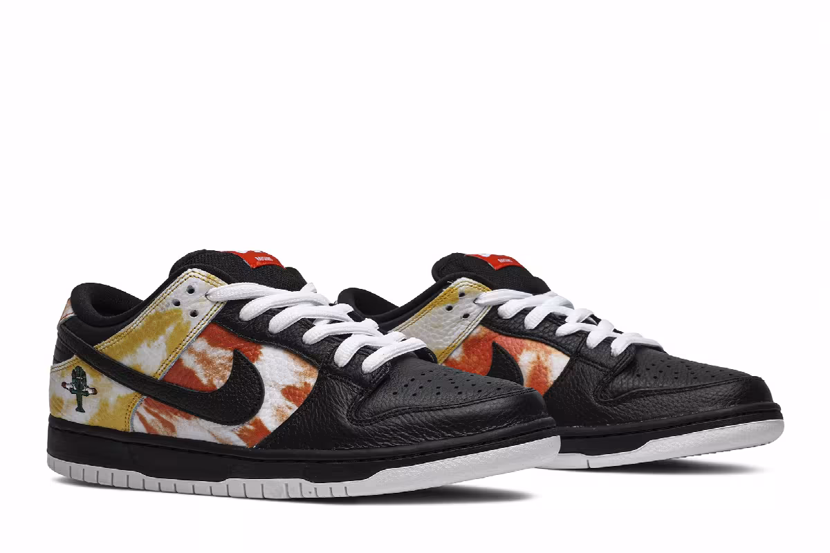 Nike Dunk SB Low Tie-Dye Raygun - Black, view 9