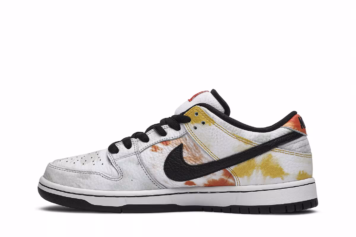 Nike Dunk Low SB Tie-Dye Raygun - White 2019, view 4