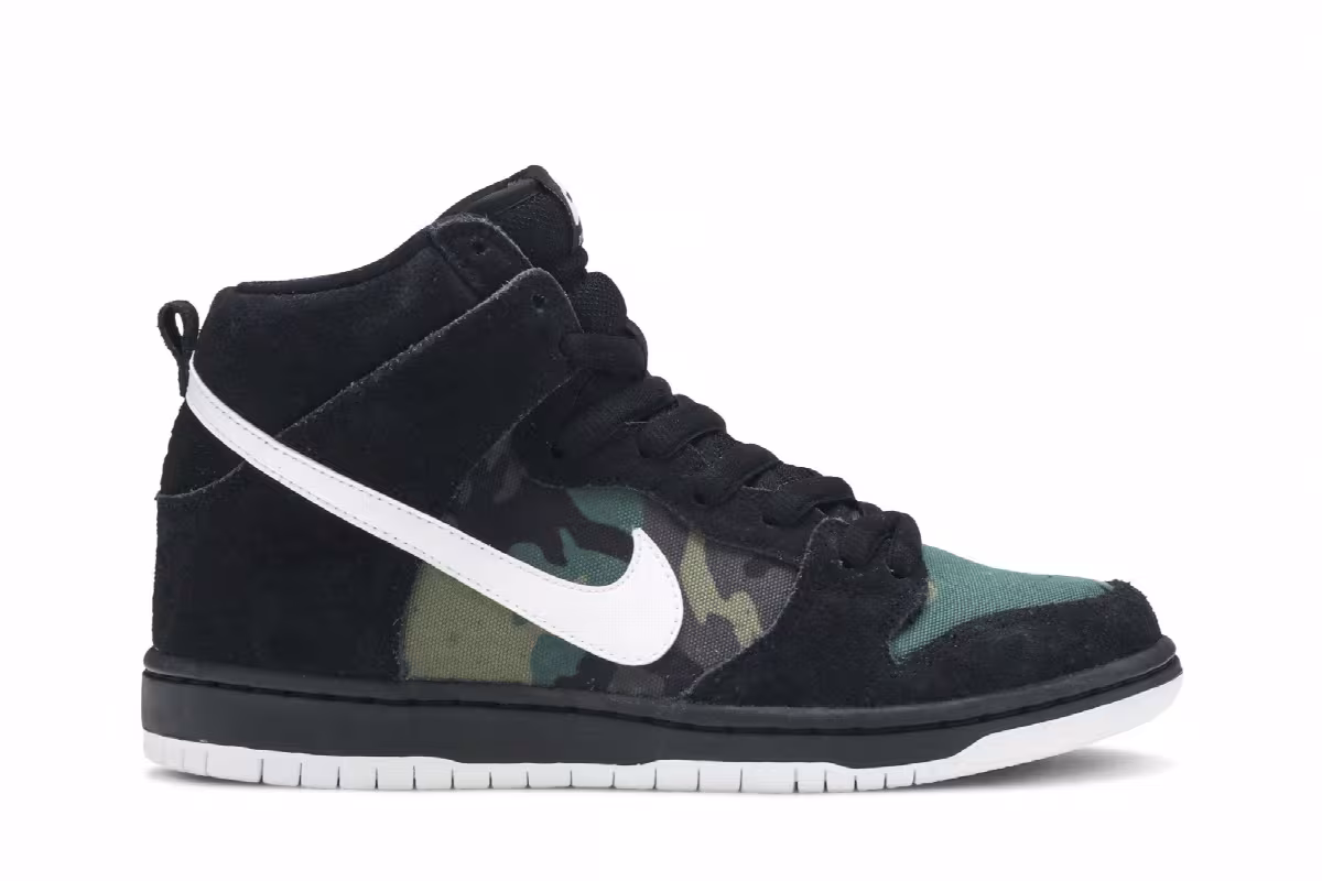 Nike Dunk High SB Camo, view 2