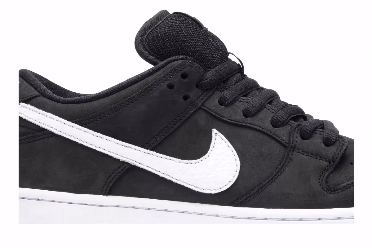 Nike Dunk Low SB Orange Label, view 3