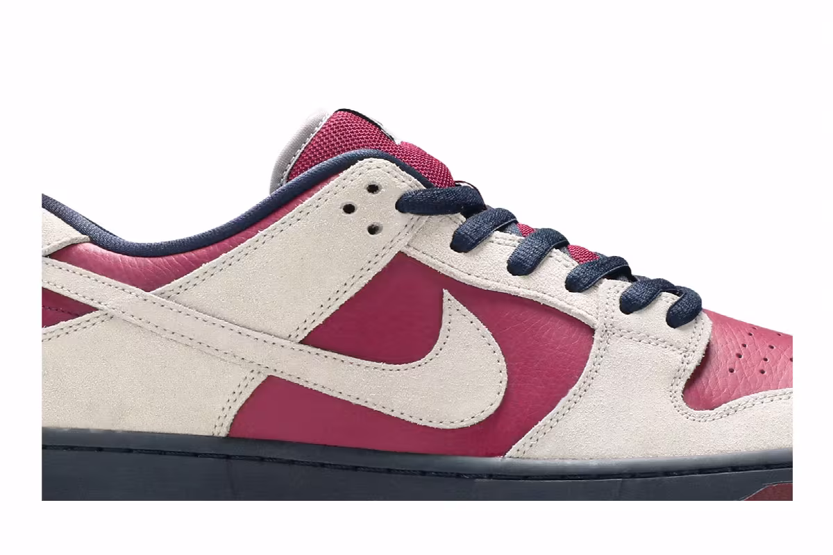 Nike Dunk Low SB True Berry, view 3