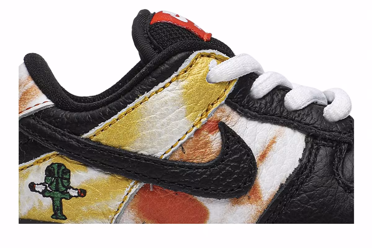 Nike Dunk SB Low Toddler Tie-Dye Raygun - Black, view 3