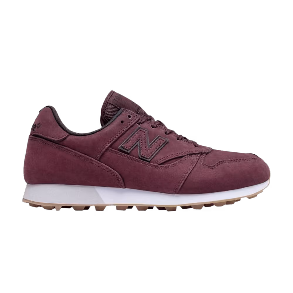 New Balance Trailbuster Classic Burgundy Gum