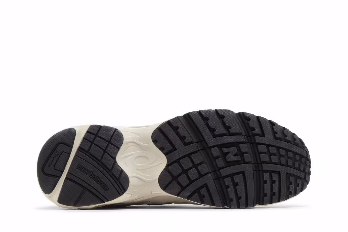 New Balance 725 Off White Grey, view 5