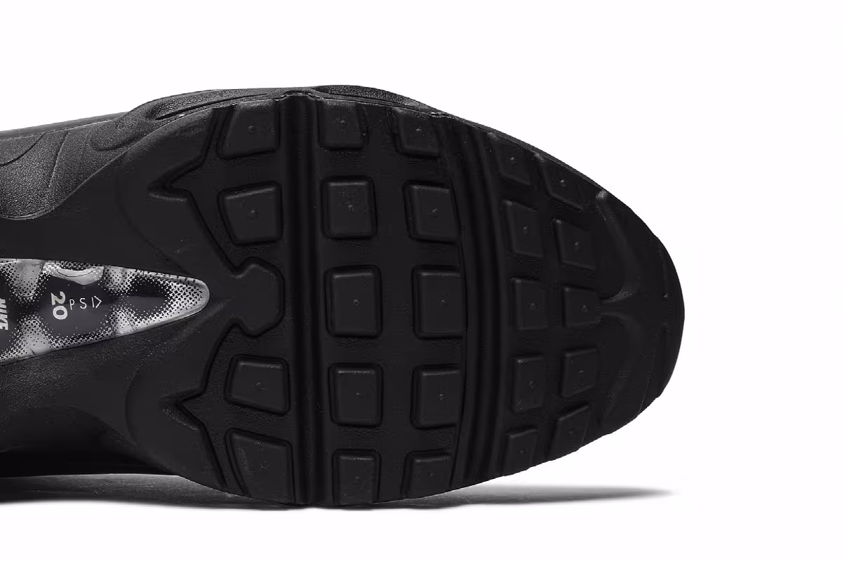 Supreme x Nike Air Max 95 Lux Black, view 6