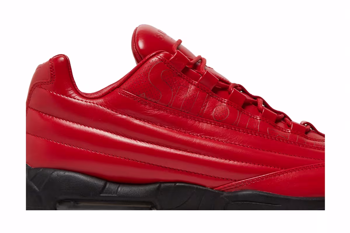 Nike Supreme x Air Max 95 Lux Gym Red, view 3