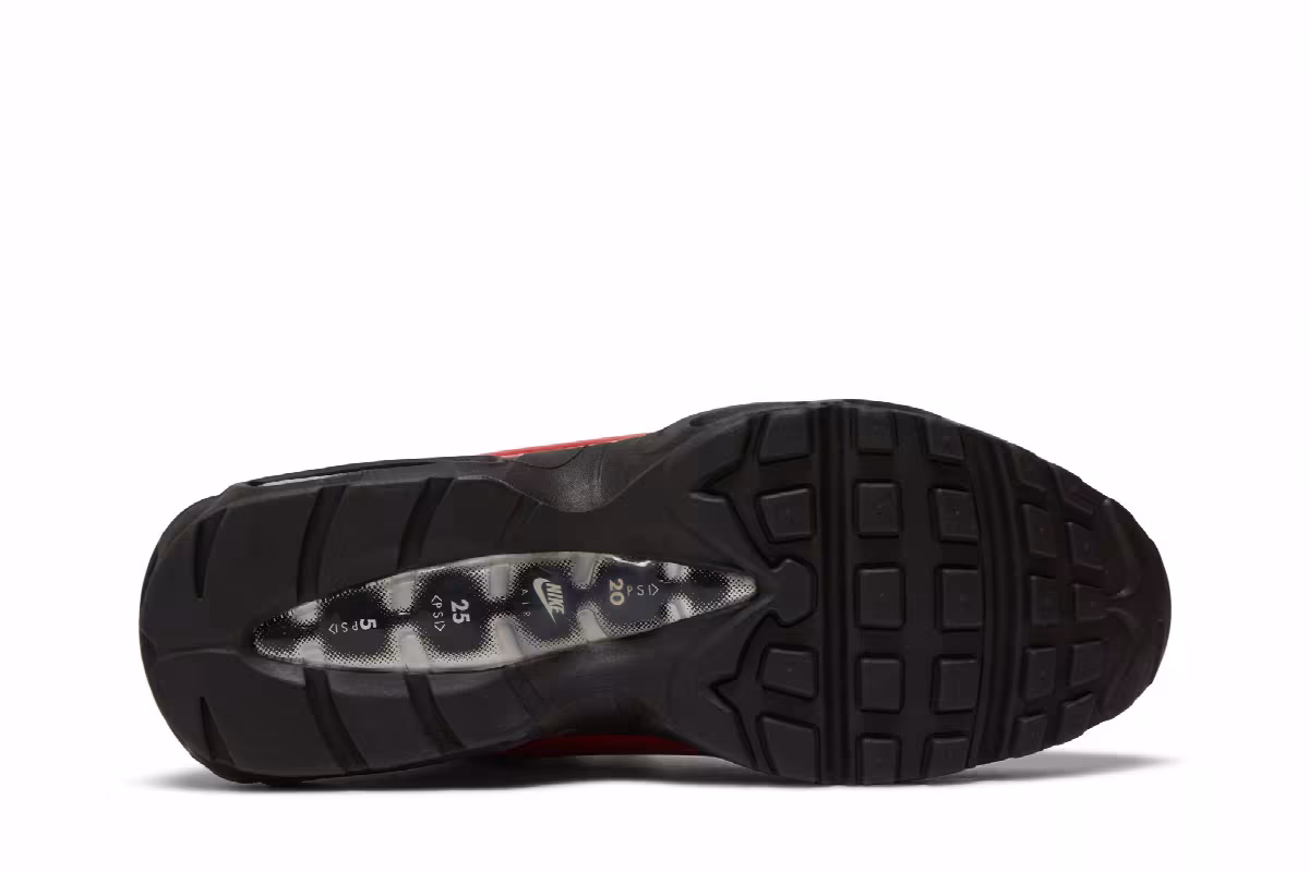 Nike Supreme x Air Max 95 Lux Gym Red, view 5