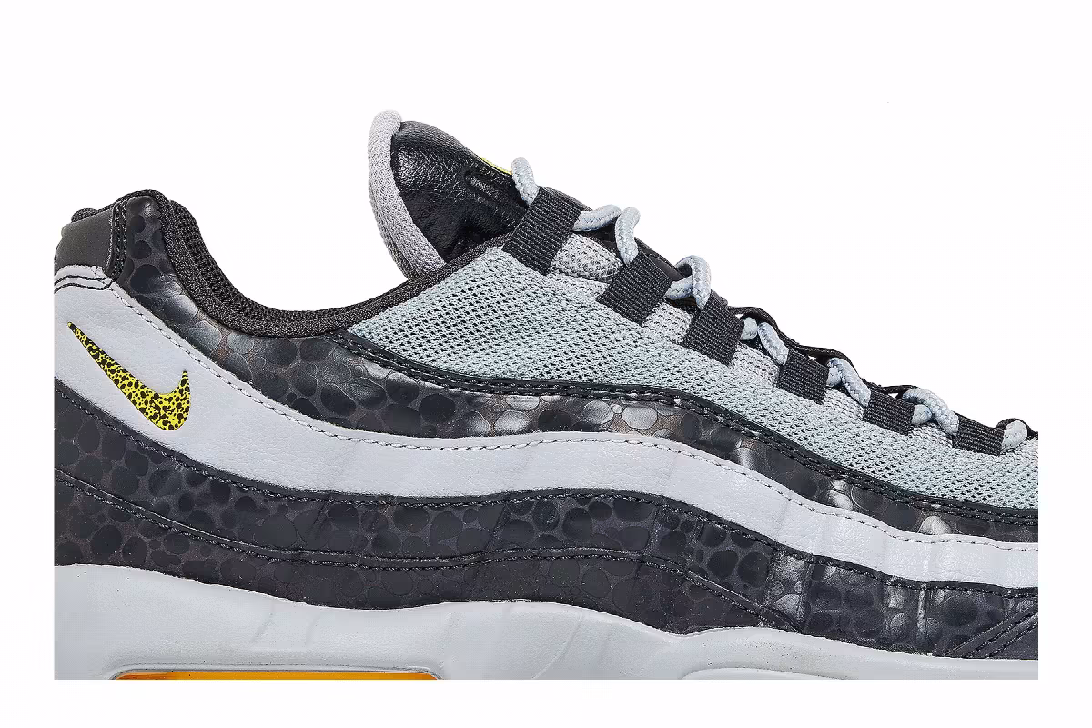 Nike Air Max 95 SE Reflective Amarillo, view 3