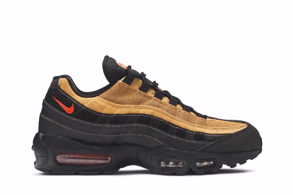 Nike Air Max 95 Essential Cosmic Clay, view 2