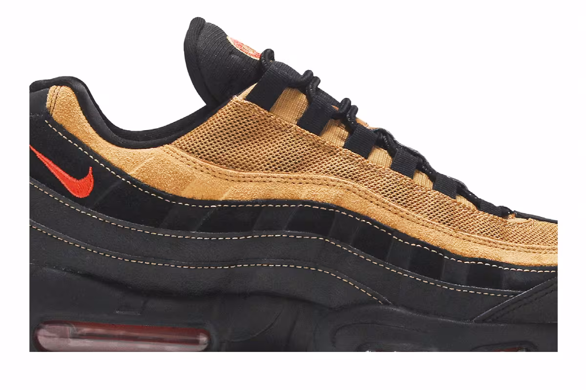 Nike Air Max 95 Essential Cosmic Clay, view 3