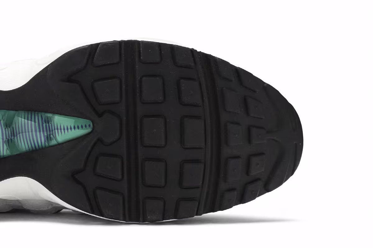 Nike Air Max 95 LV8 Grape 2019, view 6