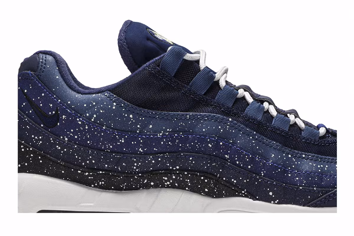 Nike Air Max 95 Day and Night, view 3