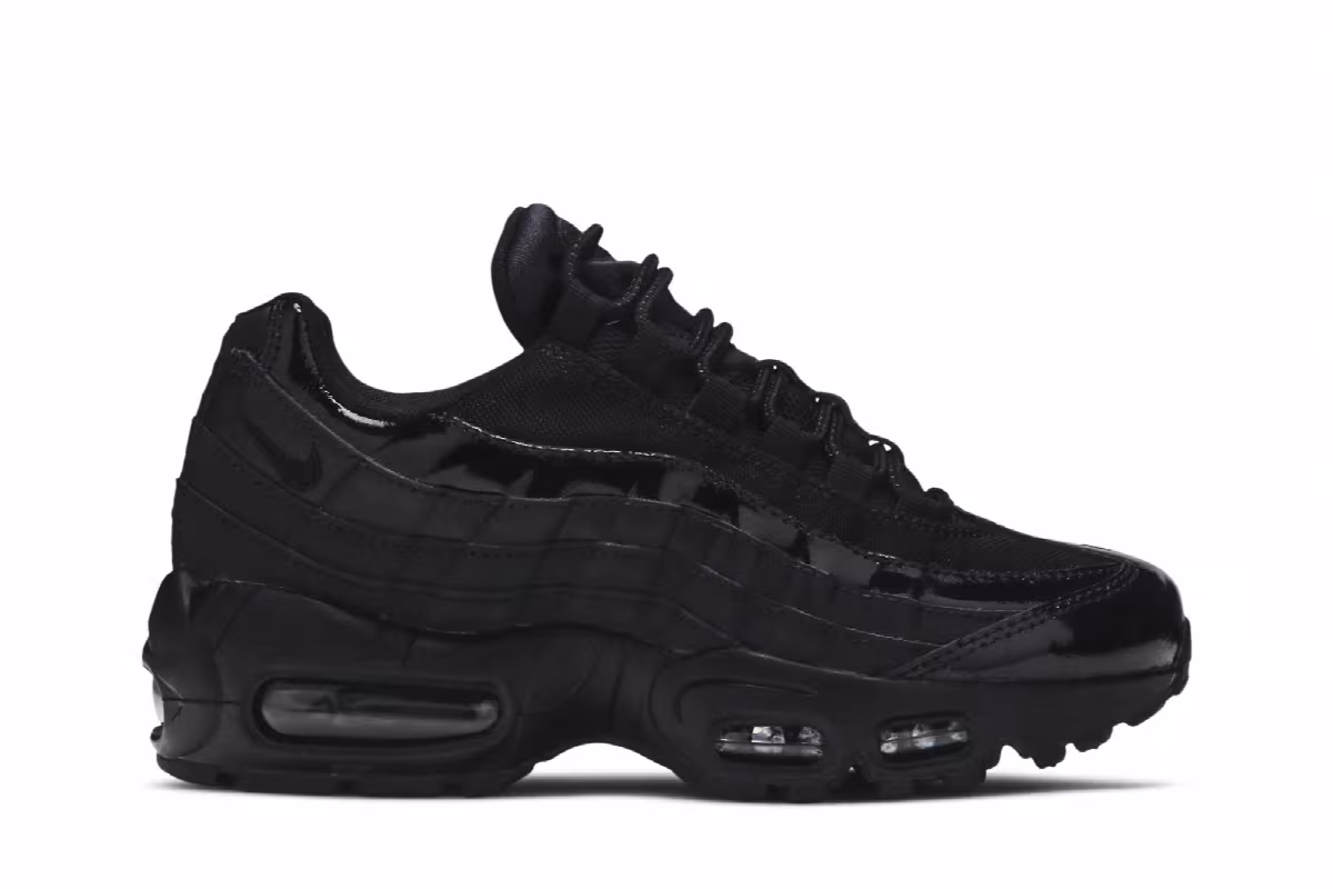 Nike Women's Air Max 95 Black, view 2