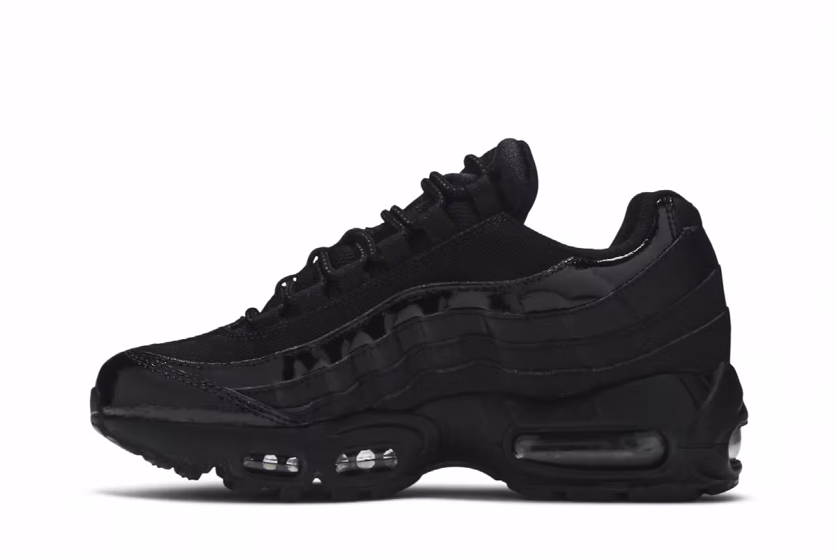 Nike Women's Air Max 95 Black, view 4